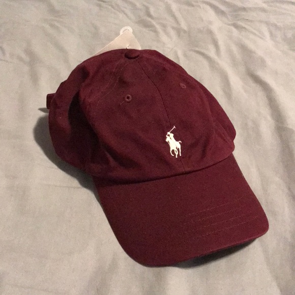maroon polo hat